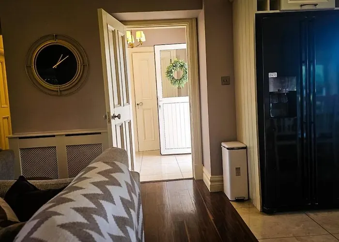 Дом отдыха Devlin's Near