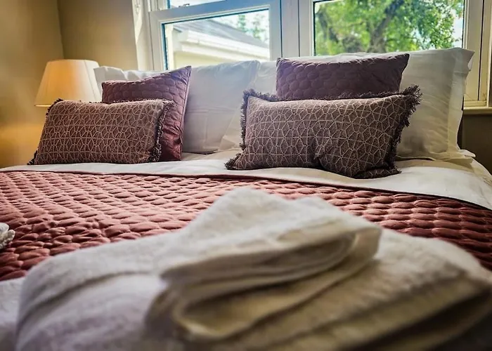 Дом отдыха Devlin's Near